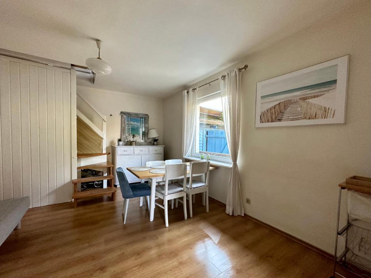 Domek Przy Plazy Rewa Exteriör bild